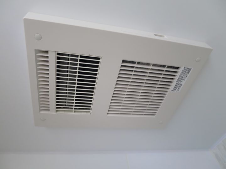 グレースコート新道の内装