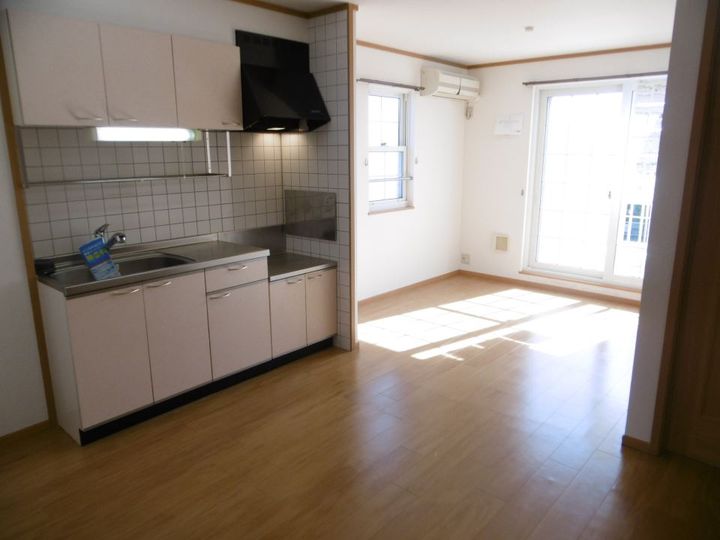 サンライズAの居間