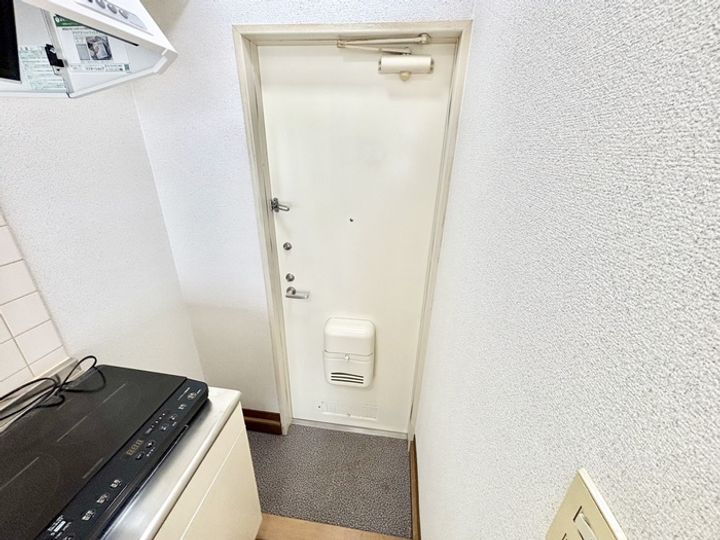 つかさハイツの玄関