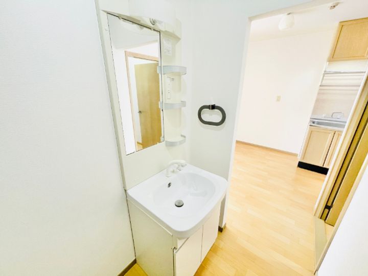 シャトルユタカの内装