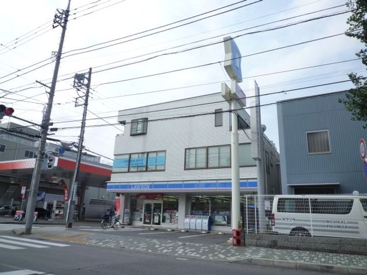 シャトルユタカの周辺