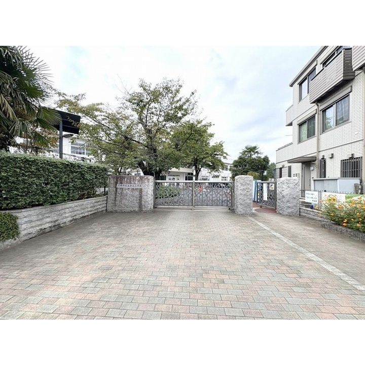 ラムズフィールドの周辺