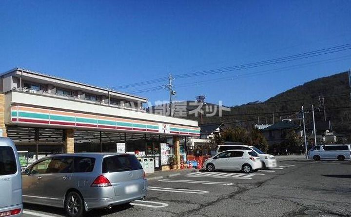 Cortile Y(コルティーレ ワイ)の周辺