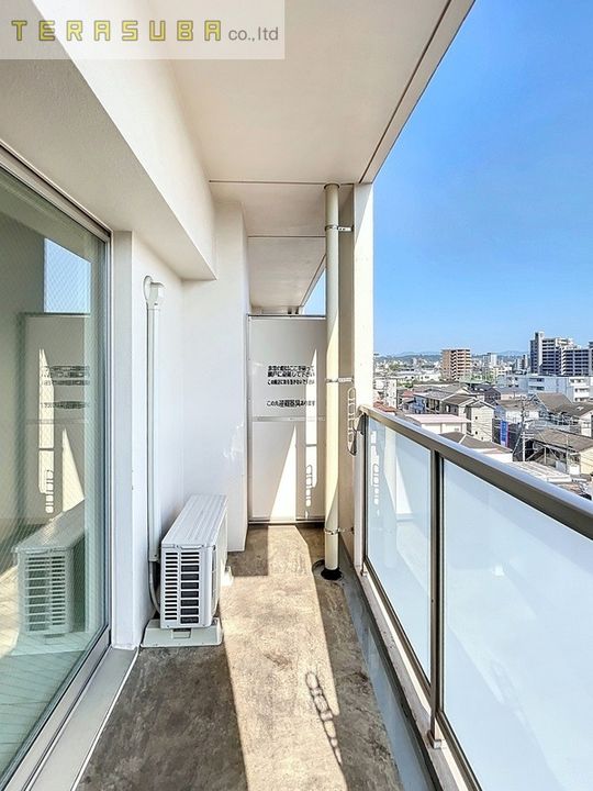 フォンターナ碩田の内装