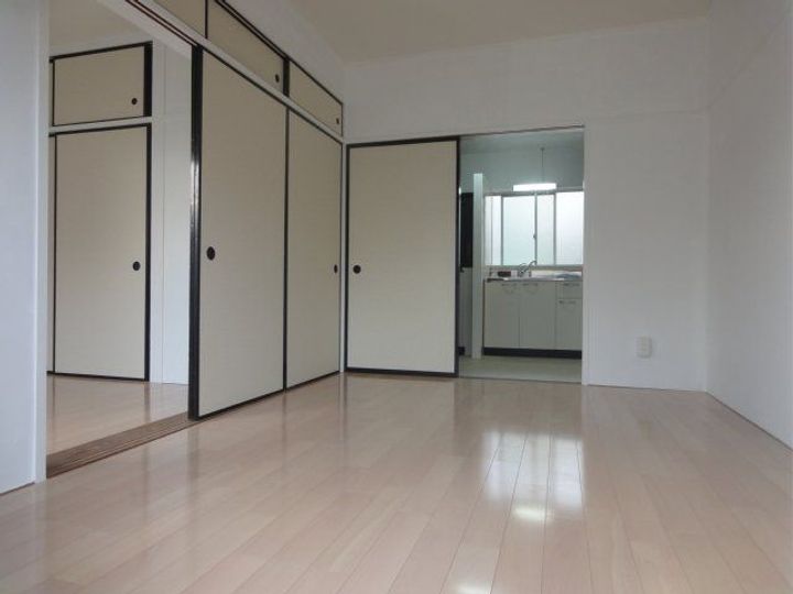 群馬県前橋市広瀬町3(アパート)の賃貸物件の居間