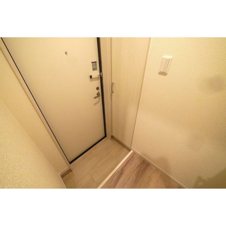 福岡県福岡市東区和白3(アパート)の賃貸物件の玄関