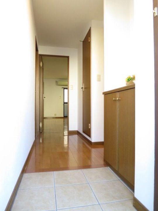 グランビューの玄関