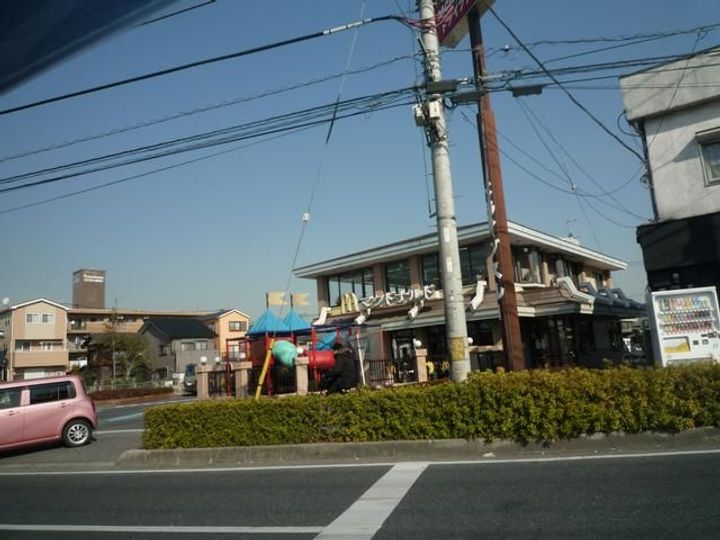 末広荘の周辺