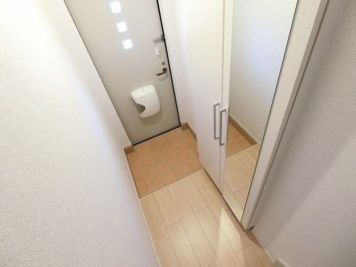 茨城県常陸太田市馬場町(アパート)の賃貸物件の玄関