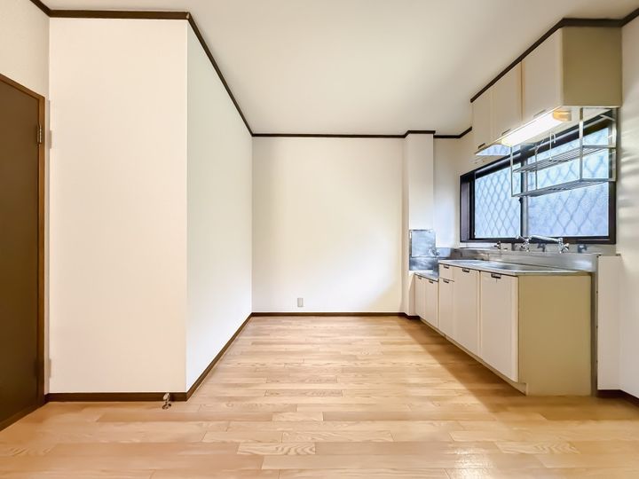 シティハイム NOGAWAの居間