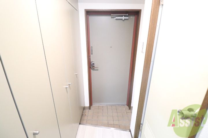 ロマネスク六甲第2の玄関