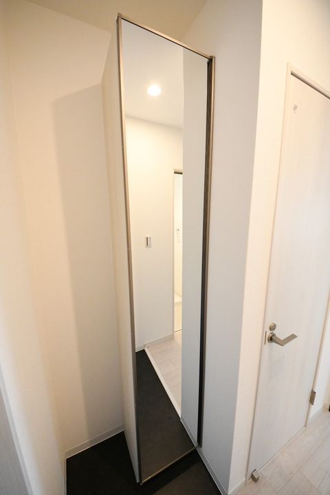 アバンティオ浅香山の玄関