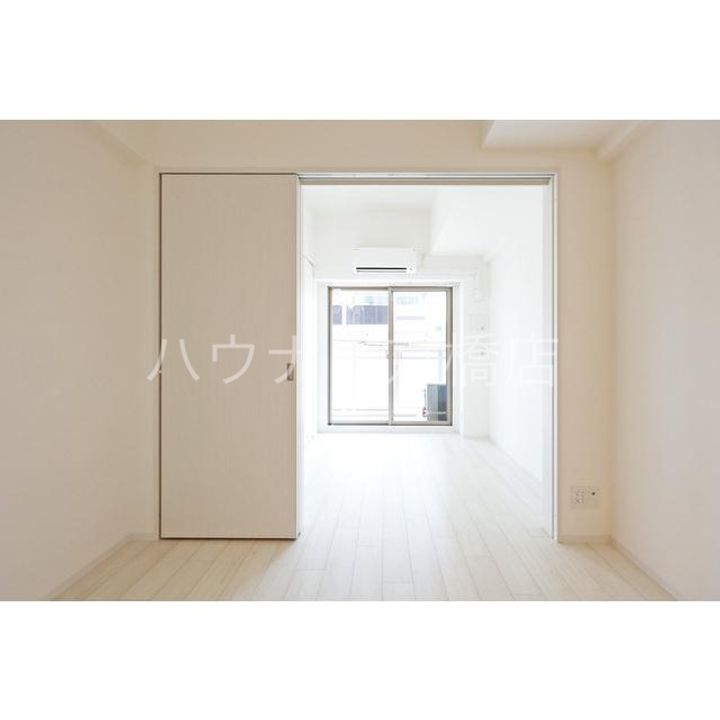 大阪府大阪市都島区都島北通1(マンション)の賃貸物件の居間