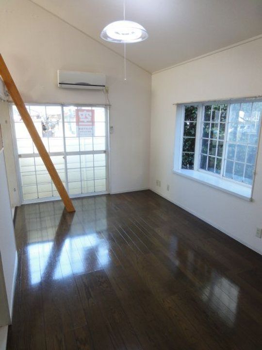 時沢ニューハイツBの居間