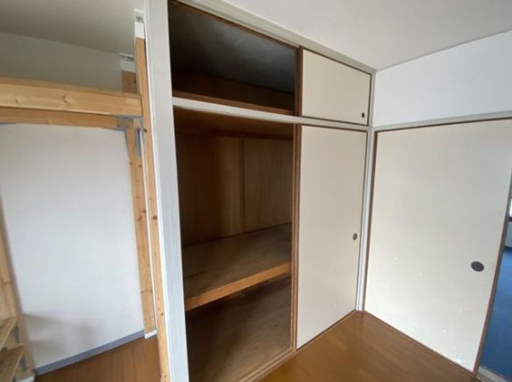 水無瀬青葉ハイツ12号棟 5Fの地図