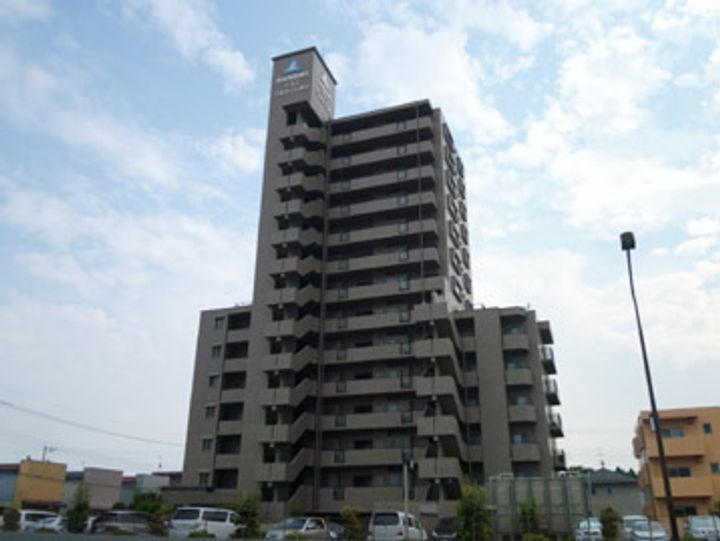 サーパス千波さくら通りの外観