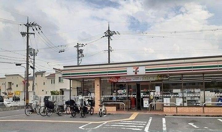リバーサイドWHの周辺