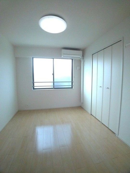 サニー春日の内装