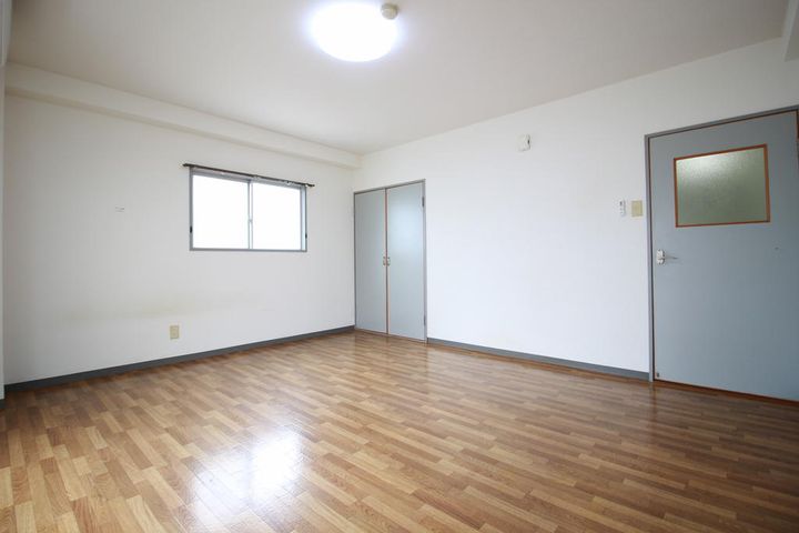 徳島県徳島市佐古四番町(マンション)の賃貸物件の内装