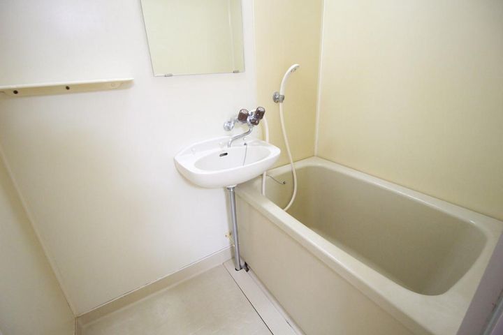 徳島県徳島市佐古四番町(マンション)の賃貸物件の風呂