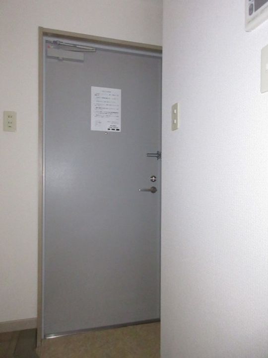 アーバン・レジデンスの玄関
