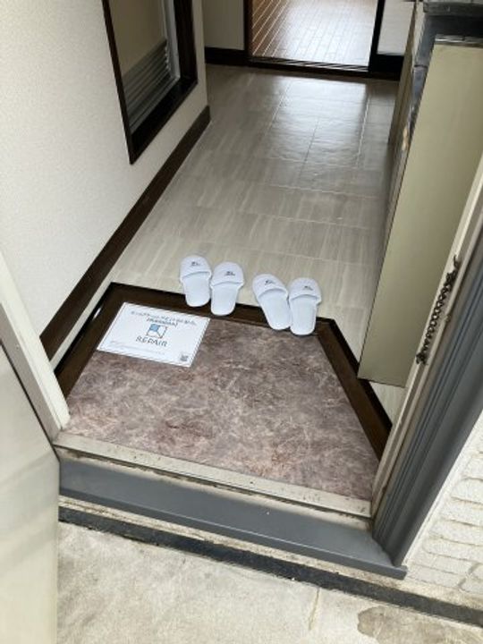矢野コーポの玄関