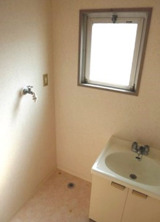 アルファックス藤松の内装