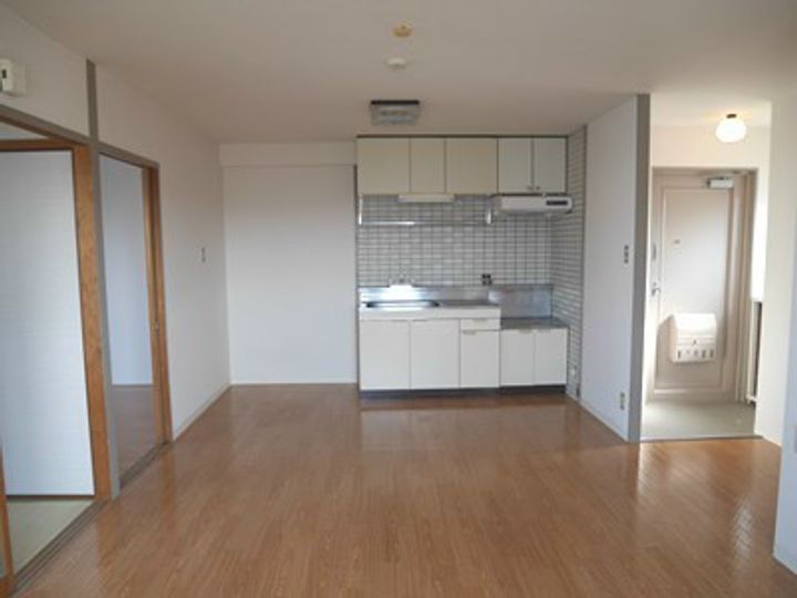 アルファックス藤松の居間