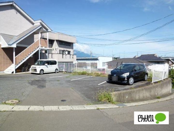 メゾンドゥルミエールの地図