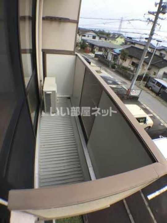 サリーナス Bの内装