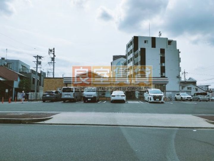 ファーニッシュ山王の周辺