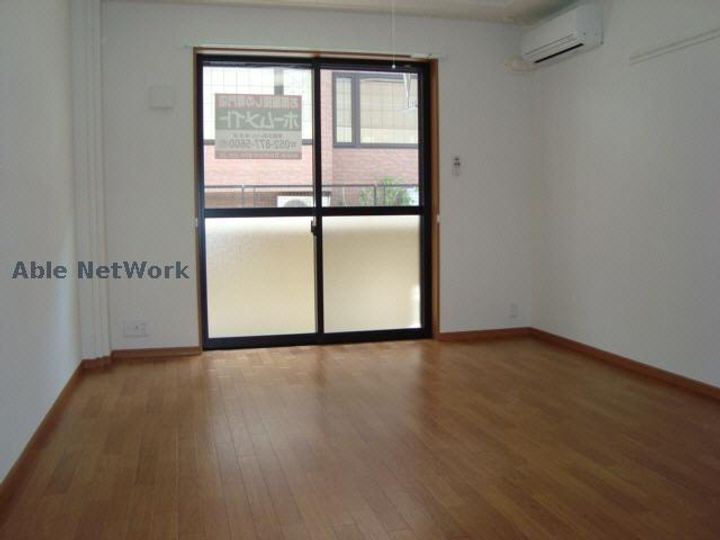 ファブリケの居間