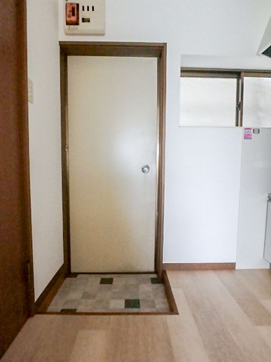 白樺荘の玄関