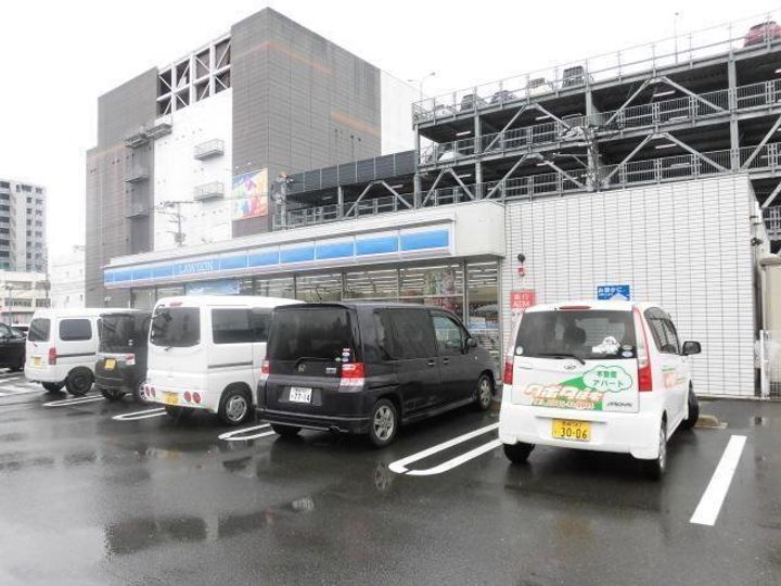 ラフォーレ恒久B棟の周辺