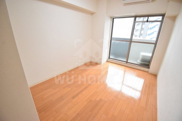 エスリード福島駅前の内装