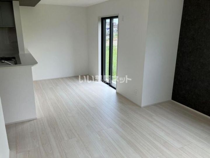 東京都府中市四谷4(一戸建)の賃貸物件の居間