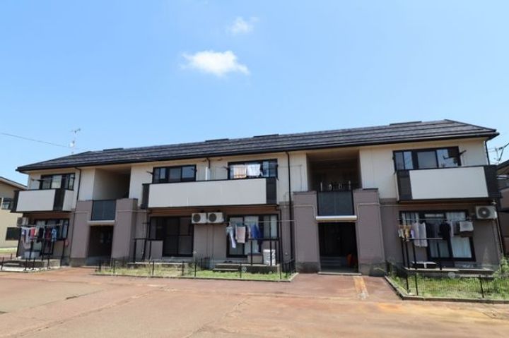 新潟県上越市新町(アパート)の賃貸物件の外観