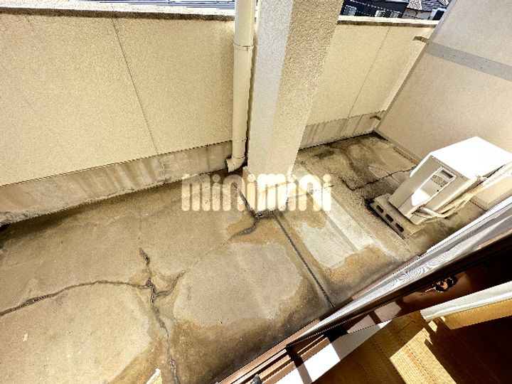 瀬戸ビルの内装