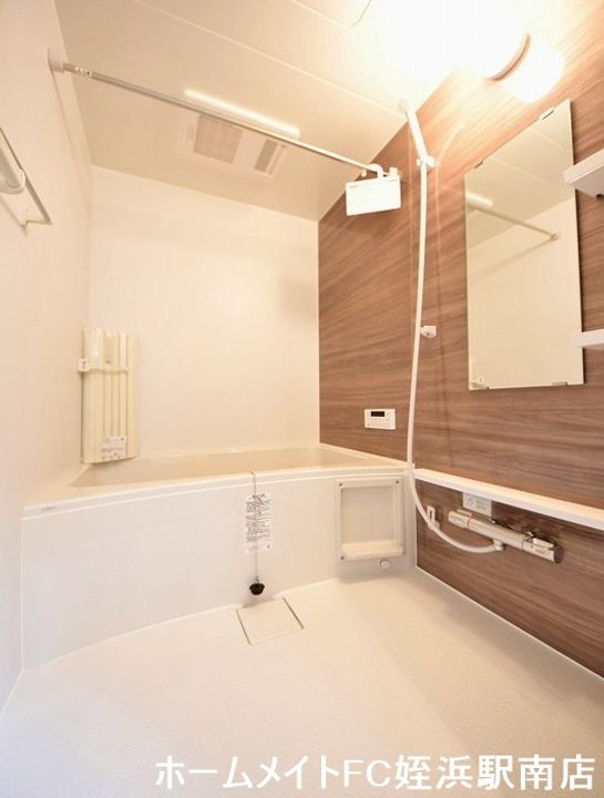 福岡県糸島市高田5(アパート)の賃貸物件の風呂