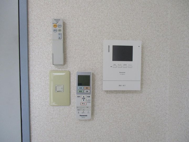 コンフォールイシガミの内装