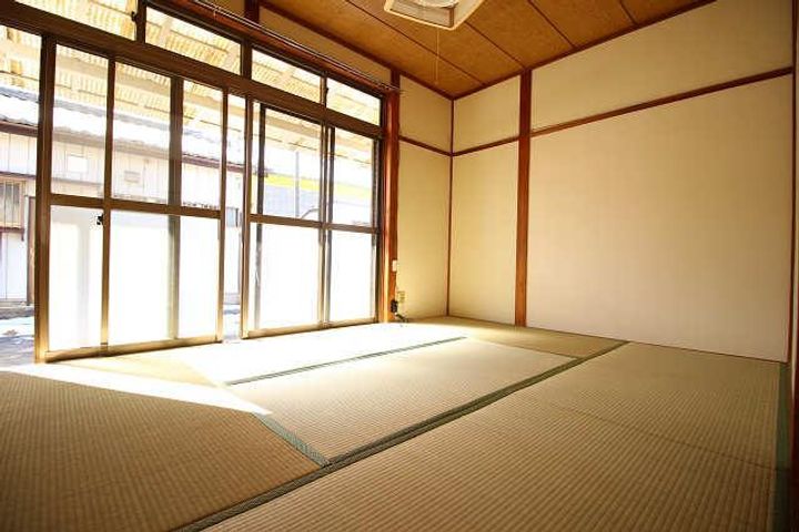 塚越アパートの内装