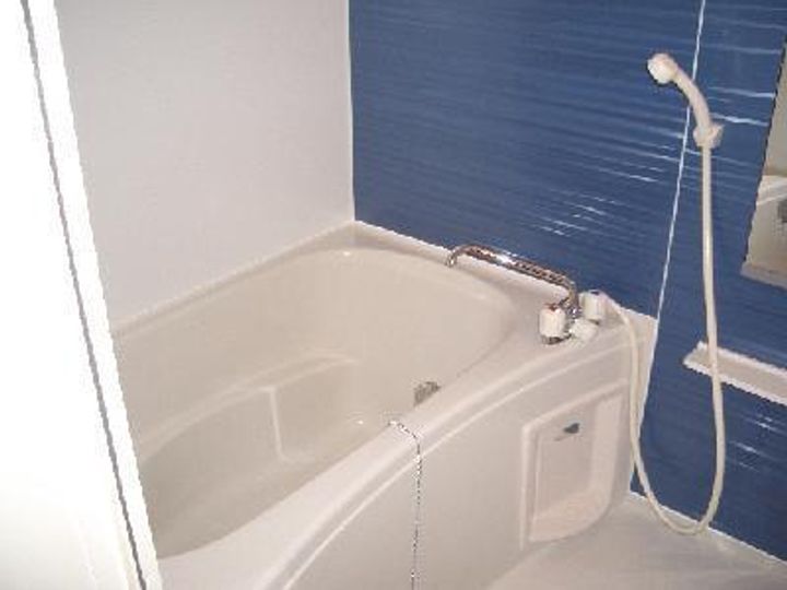 ドゥーフォワイエ・弐番館の風呂