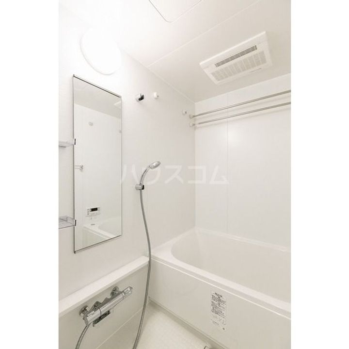 コンフォリア西荻窪の風呂