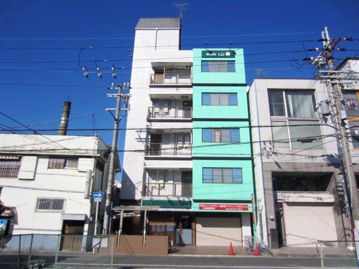 グッドマウンテン上町の外観