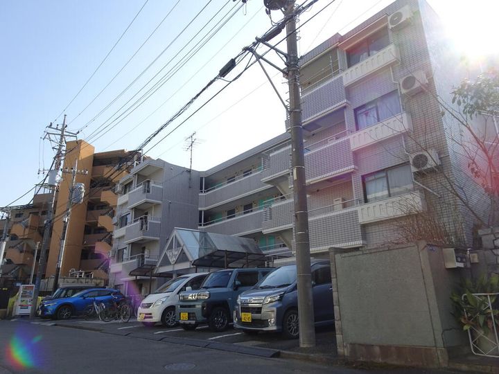 シティホームズ山田町の外観