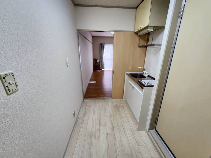 ハイジュネス山手の内装