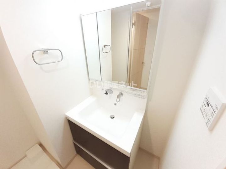 兵庫県神戸市灘区岩屋中町2(マンション)の賃貸物件の内装