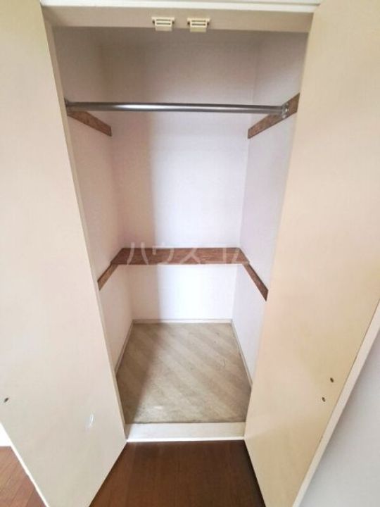 フォルツ谷塚の内装