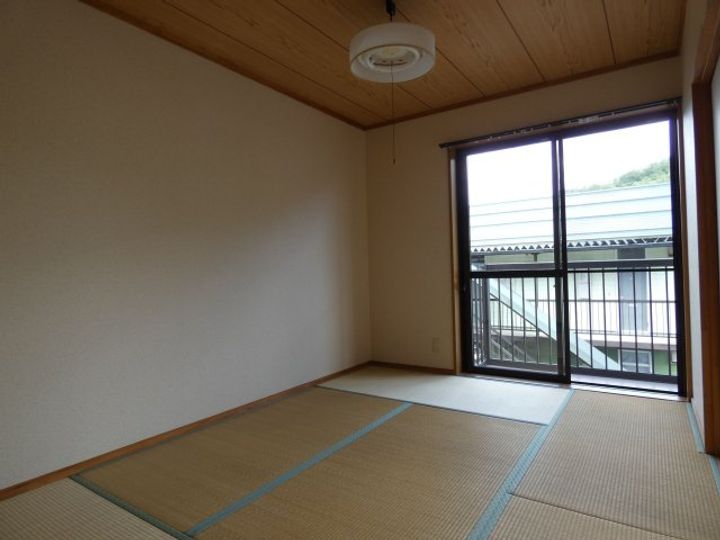 ウイズはかざの内装