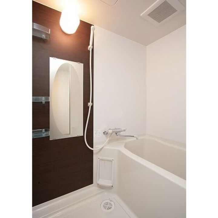 セレニテ新大阪2番館の風呂